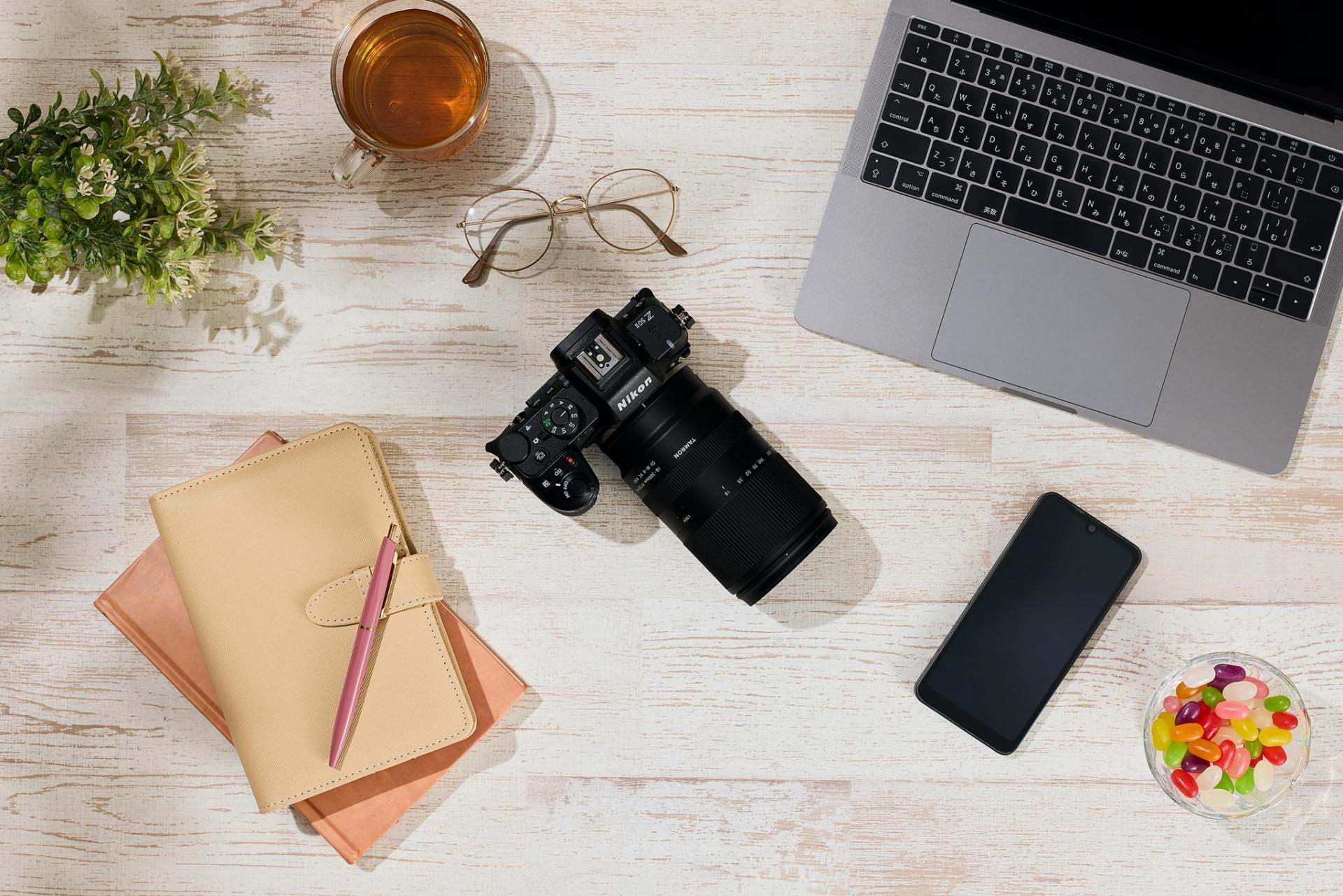 S objektivem Tamron získáte krásné univerzálního pomocníka na vaše každodenní činnosti