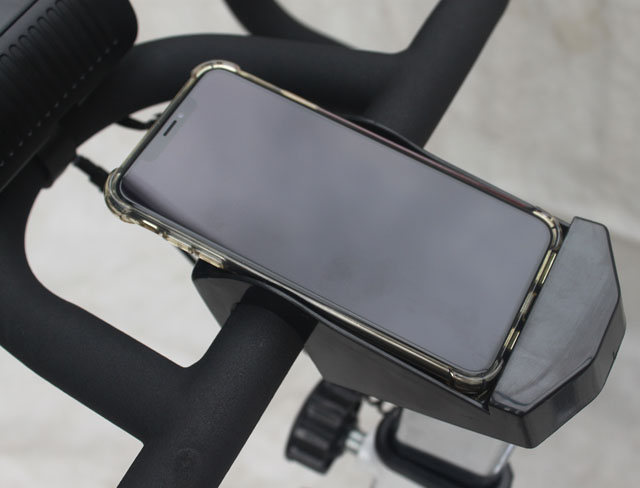 Držák na mobil u cyklotrenažéru Acra BC4640