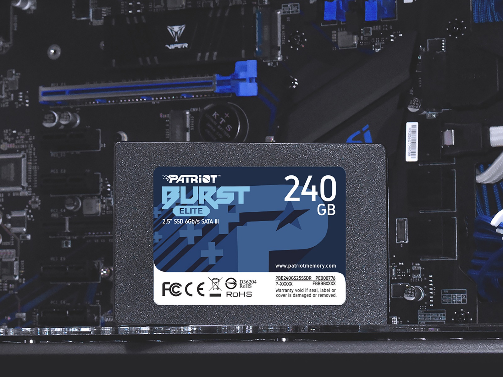 Intern SSD disk Patriot Burst Elite o kapacit 240 GB nabz vysok penosov rychlosti, aby zabrnil zpomalovn vkonu ze strany loit.