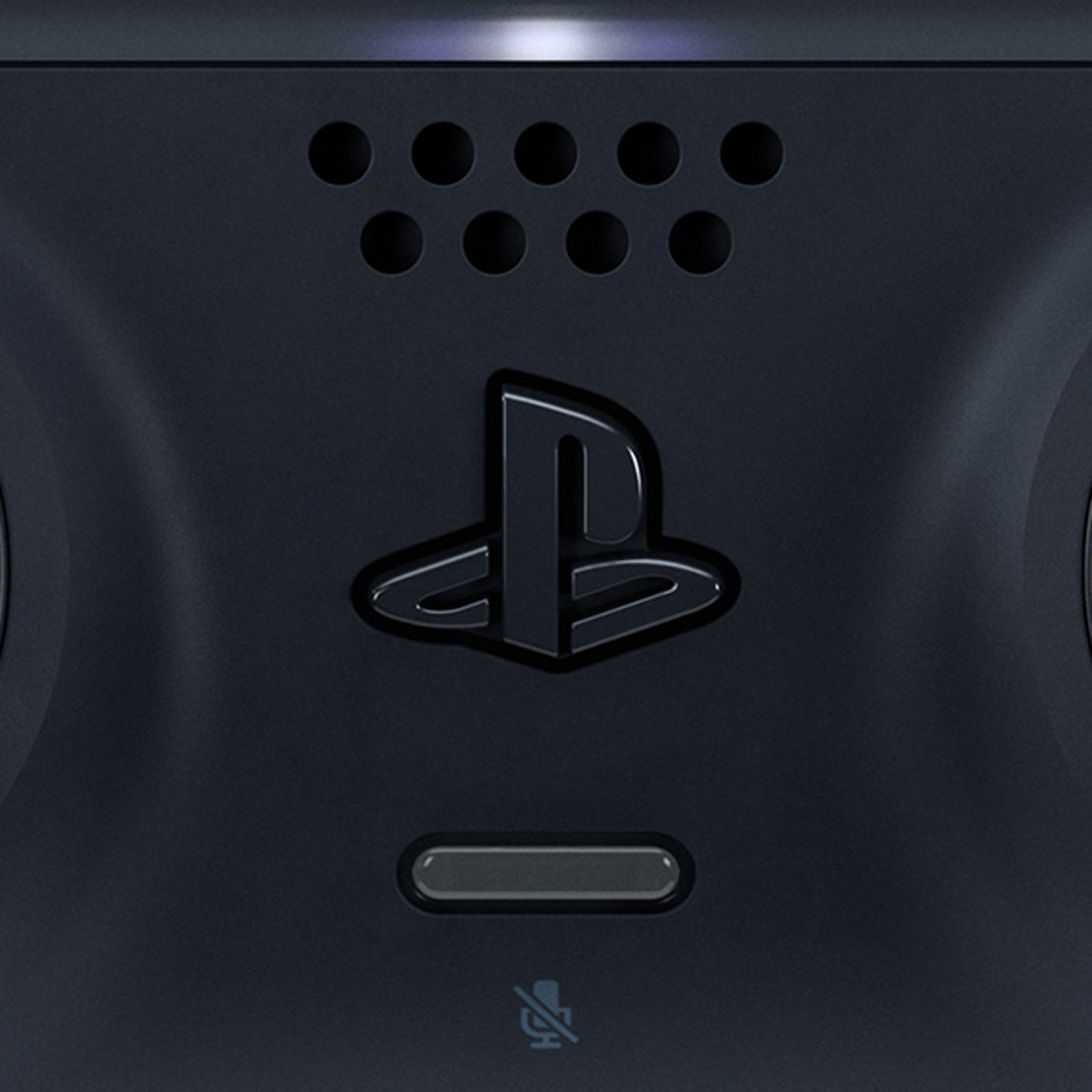 Gamepad Sony DualSense Galaxy sa pýši mono reproduktorom, vďaka ktorému neprídete o zvukové efekty, ako je praskanie štítov a rinčanie mečov pri veľkej stredovekej bitke či o cvakavý zvuk mechaniky zbrane pri záverečnej prestrelke.