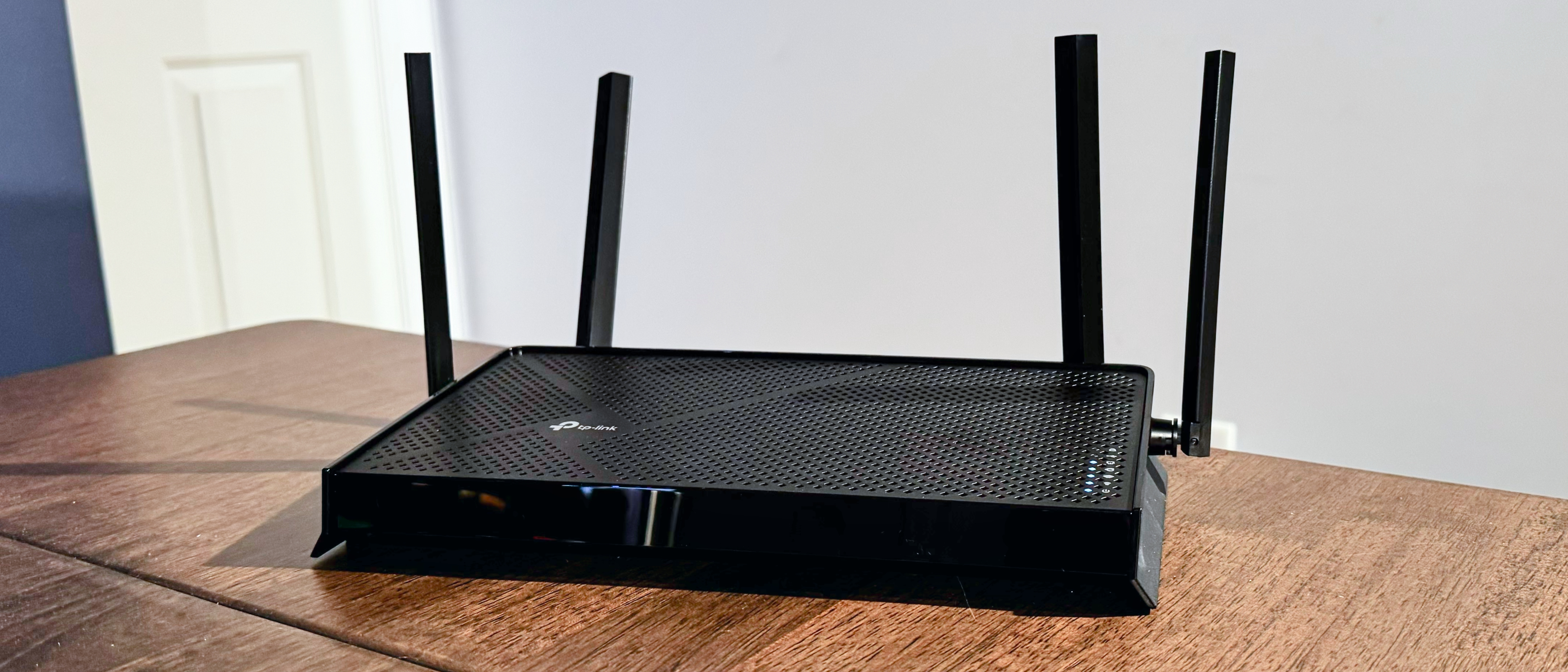 WiFi router TP-Link EB210 Pro WiFi 7 AP BE3600