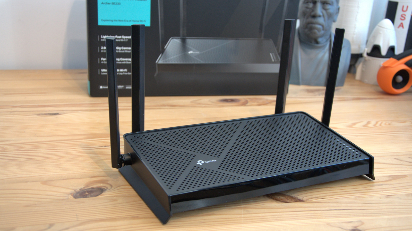 WiFi router TP-Link EB210 Pro WiFi 7 AP BE3600