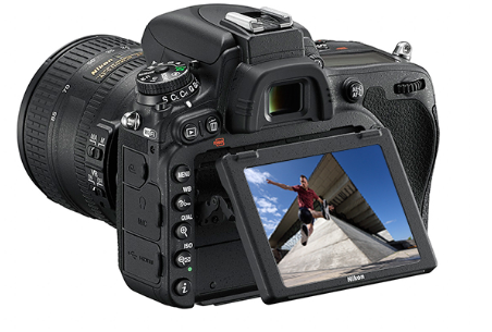 Digitální fotoaparát Nikon D750
