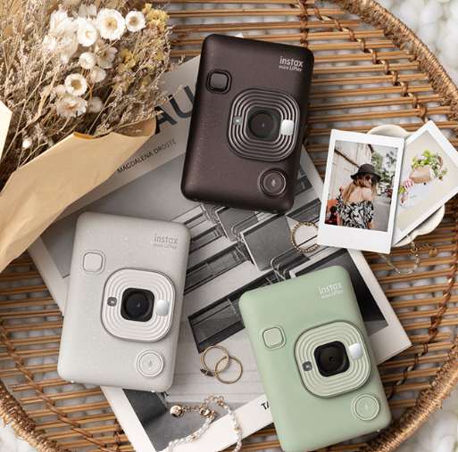 Fotoaparát Fujifilm INSTAX MINI LIPLAY dostupné ve 3 barvách