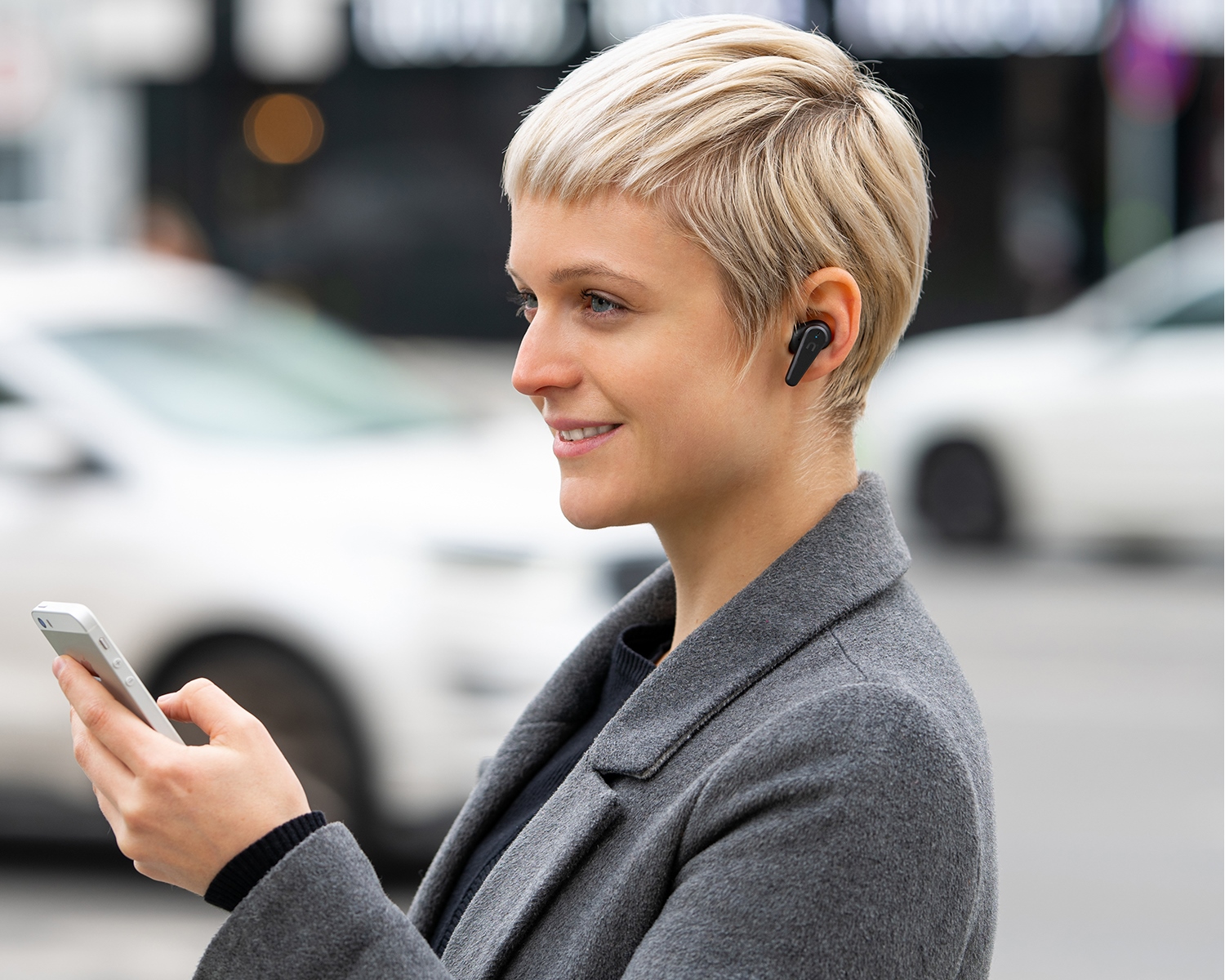 Niceboy Hive Pins 3 ANC a legbiztonságosabb fülhallgatók közé tartozik a világon az Ambient (ENC) módnak köszönhetően.