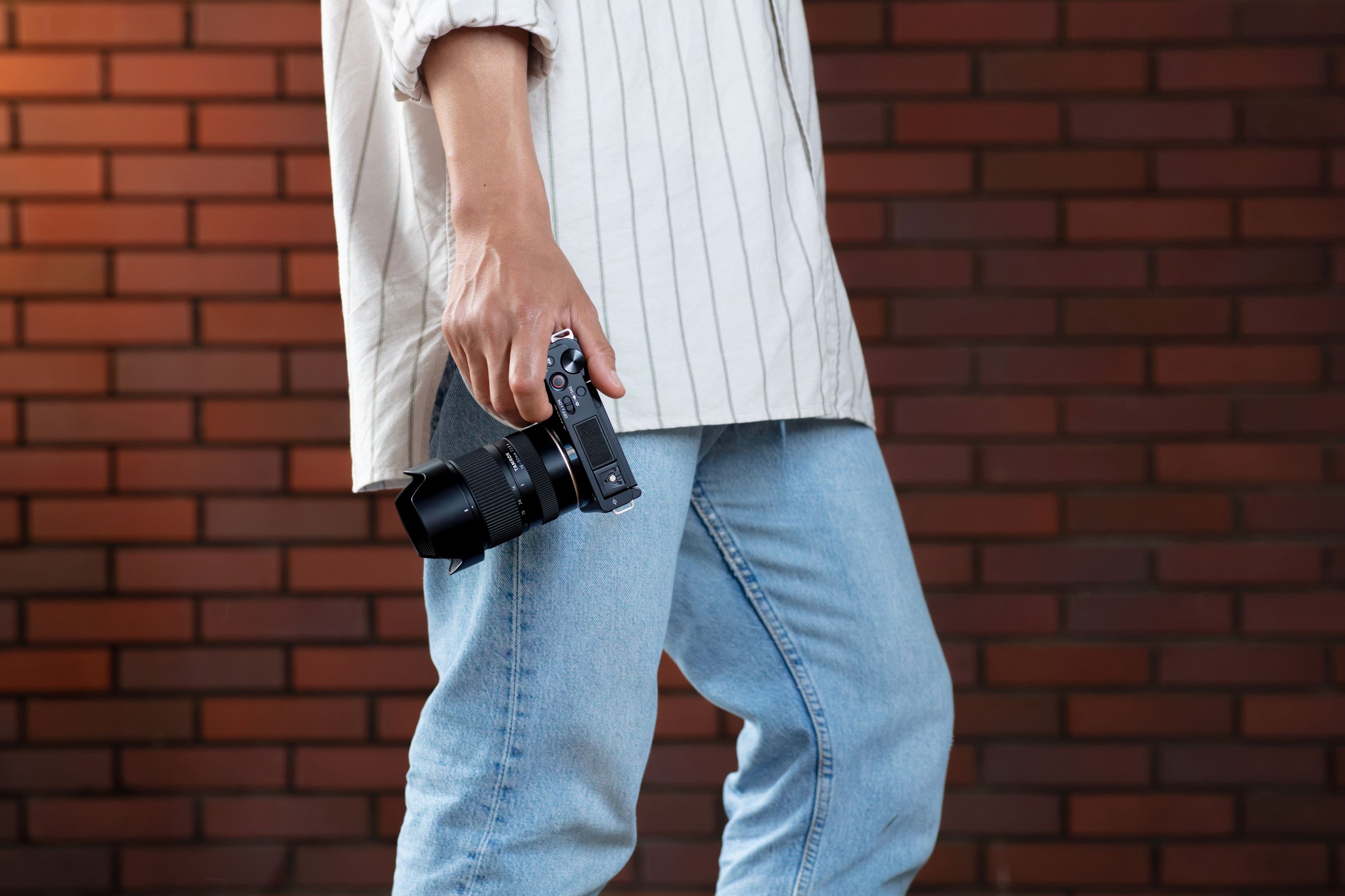 Tamron 16-50 mm F2.8 A pre Sony E