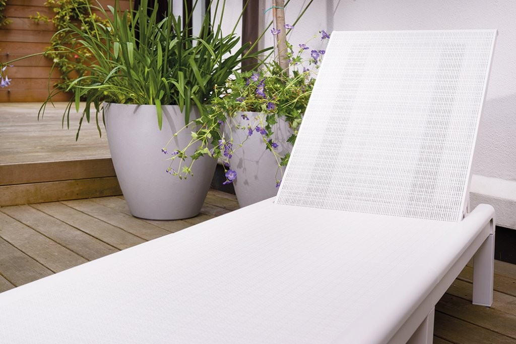 Lehátko Keter Atlas bílé