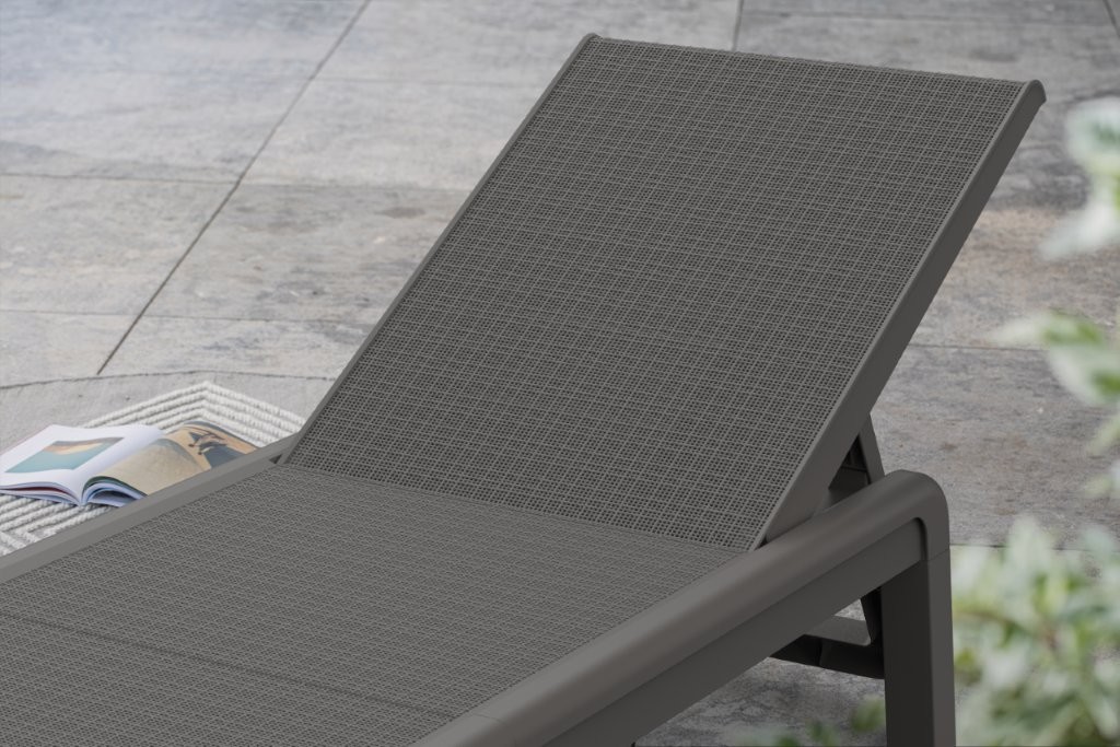 Lehátko Keter Atlas šedé