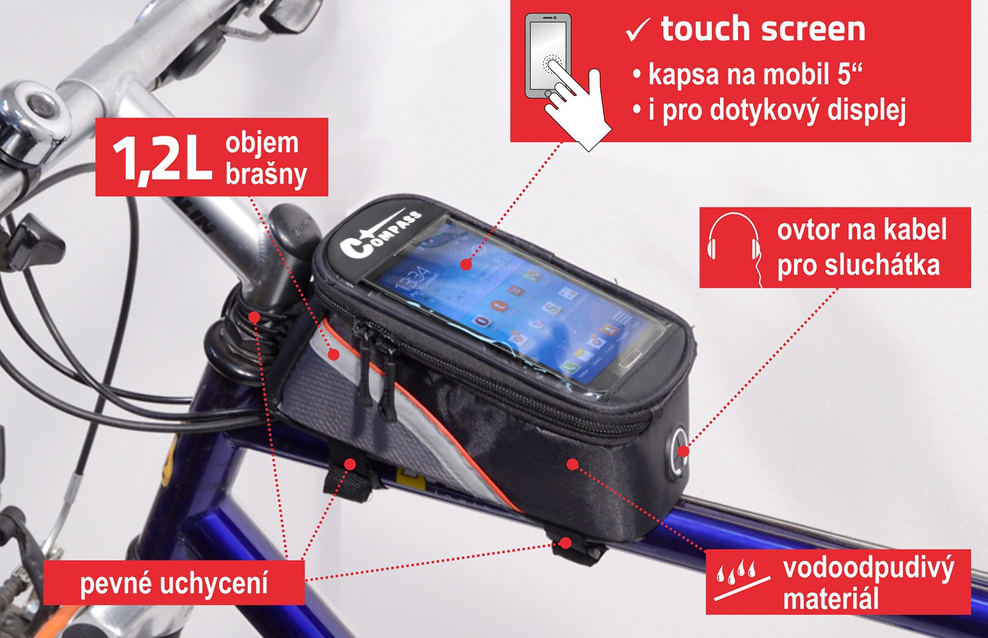 Cyklobrašna Compass Bike 12026 na přední rám vidlice nabízí objem 1,2 l a celou řadu praktických prvků, jako je speciální průhledná kapsa na GPS/smartphone či speciální otvor pro zapojení sluchátek.