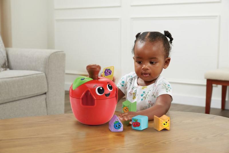 Hračka Vtech Veselé jablko funguje jako vkládačka pro děti od 12 měsíců