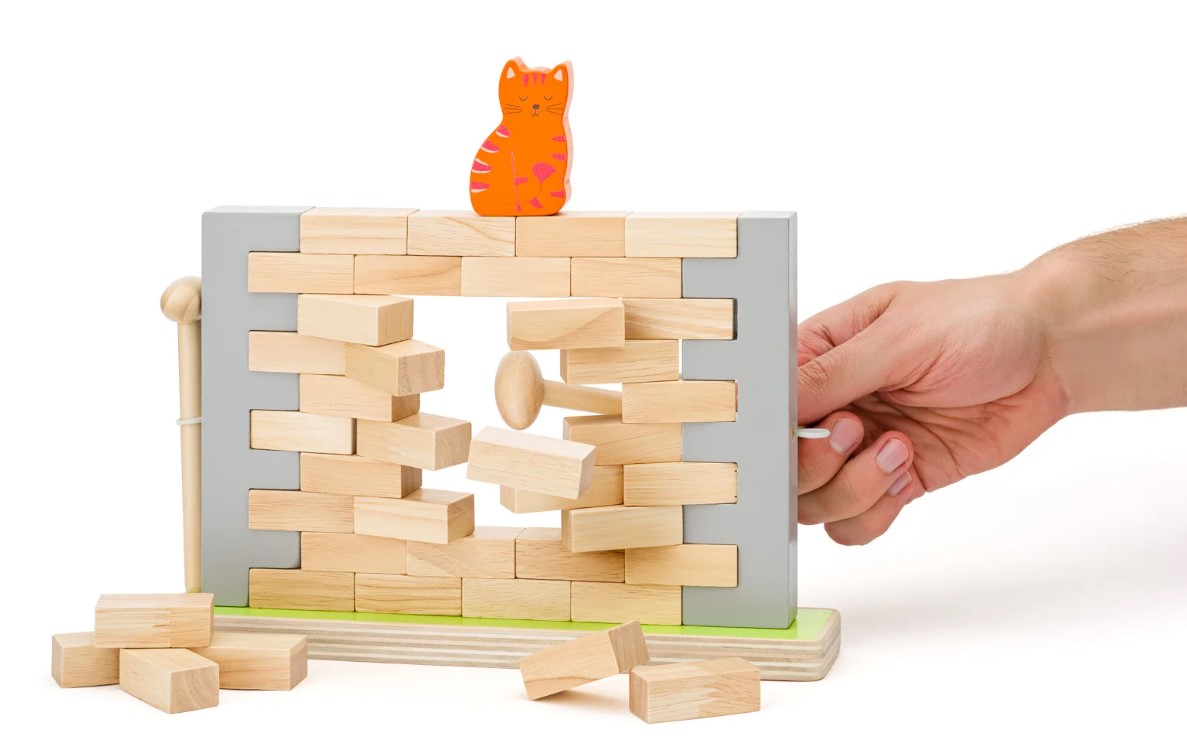 Balanční hra Woody Zeď s kočkou