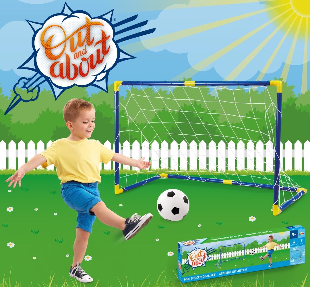Fotbalová branka Addo Out and About Mini Soccer Goal s bohatým příslušenstvím zajistí nekonečné hodiny herního času pro kluky i holky od 3 let.