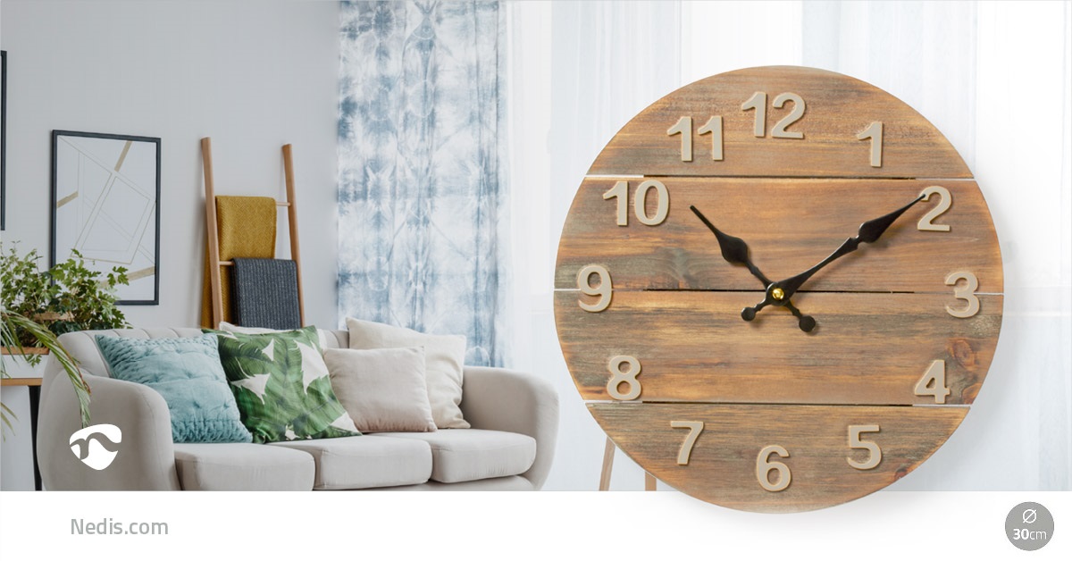 Dřevěné analogové hodiny Nedis CLWA006GL30RD mají decentní design v přírodní barvě, který doplní každý interiér v koloniálním, skandinávském, provensálském či rustikálním stylu.