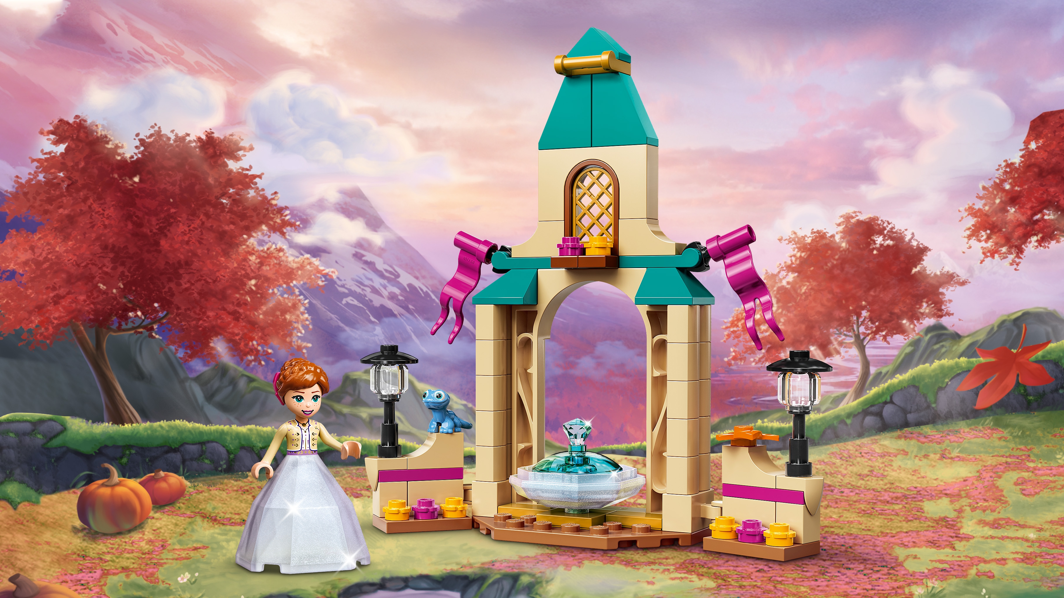 Stavebnice LEGO Disney Anna's Castle Courtyard (43198) obsahuje model hradního nádvoří s obloukem a fontánou, minipanenku princezny Anny v diamantových šatech a figurku roztomilého ohnivého ducha Bruniho.