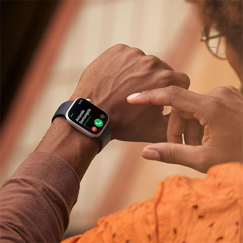 Always On displej pri chytrých hodinkách Apple Watch Series 8 GPS + Cellular