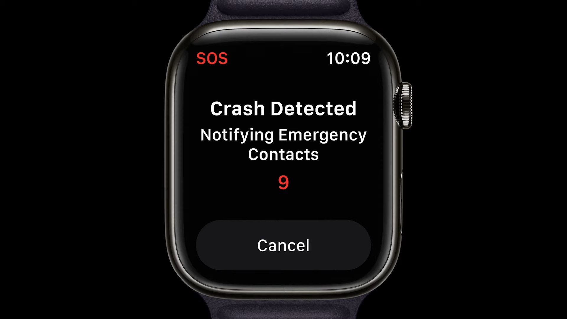 Chytré hodinky Apple Watch SE2 ponúkajú funkciu SOS pre spoľahlivú detekciu pádu aj autonehody.